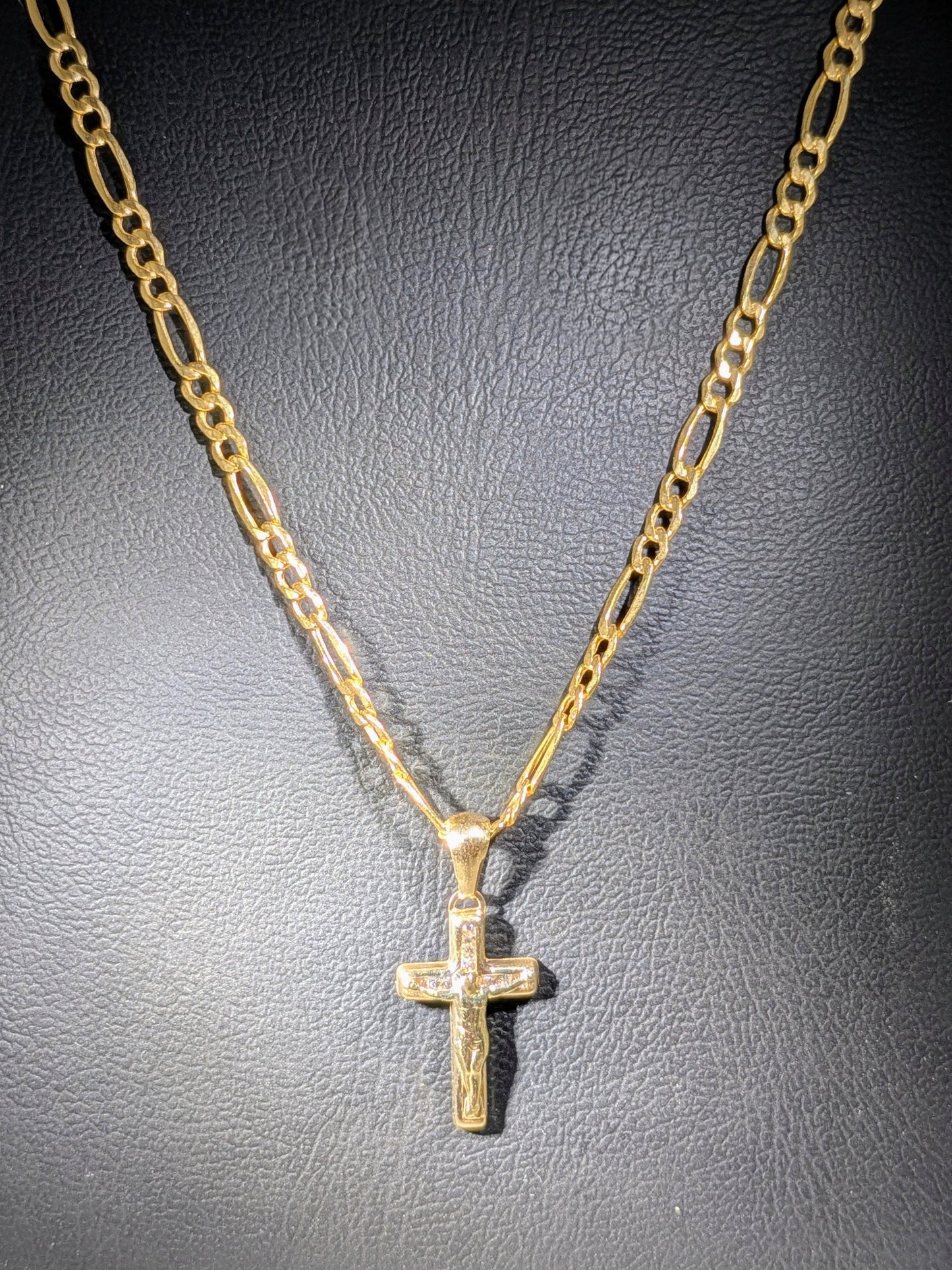 Cartier Cruz Lisa